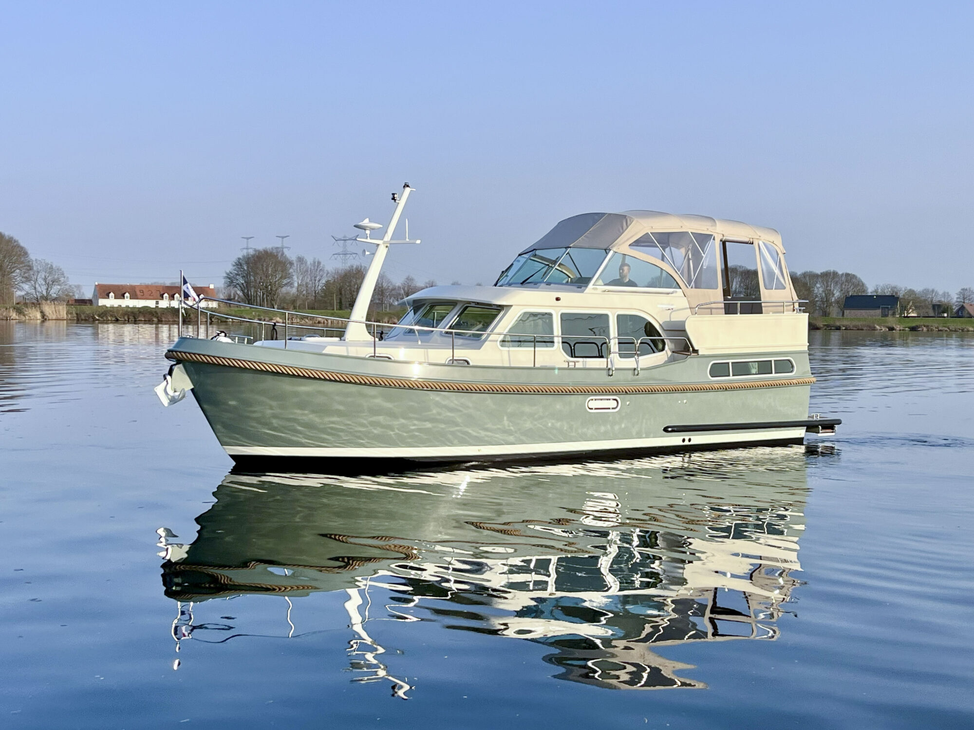 Linssen yachts available at short notice 3 linssen grand sturdy 35 1 ac 003